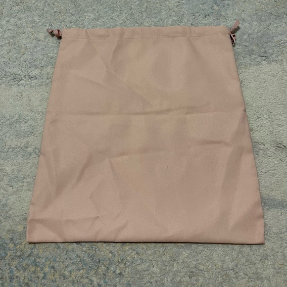 EUC Size Medium Stuart Weitzman Signature Drawstring Dust Bag 15.5” (H) X 13”(W) - Picture 2 of 7